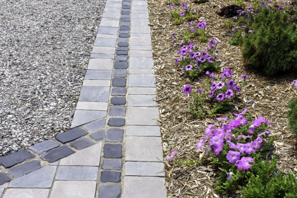 Garden Pavers Installation in Glendale
