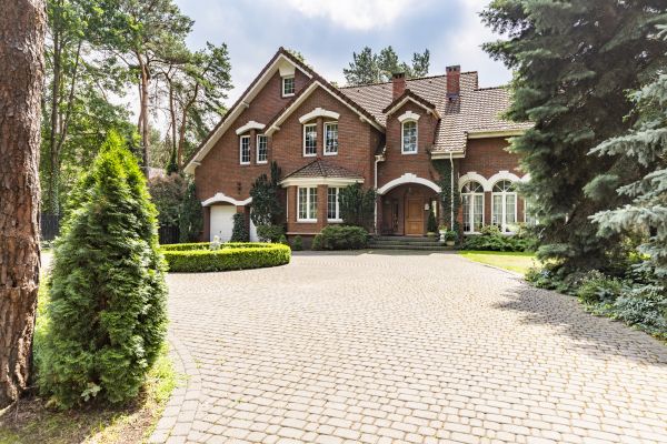 Driveway Pavers Repair in Glendale