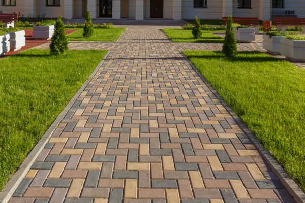 Paving Stones Installation in Glendale