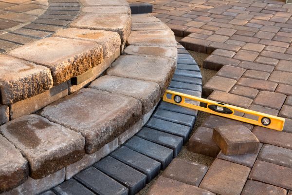 Sandstone Pavers Installation in Glendale