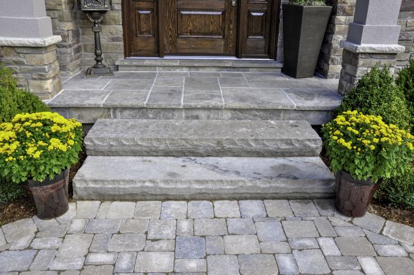 Cost of Hardscaping Installation in Glendale